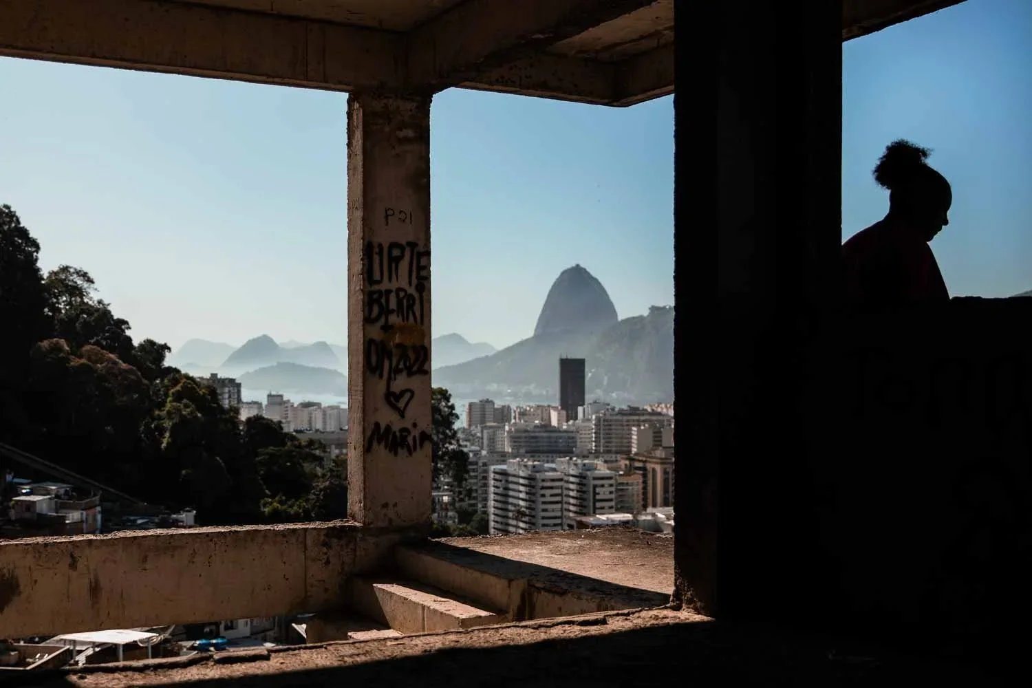 A Resistência Não Anda Só