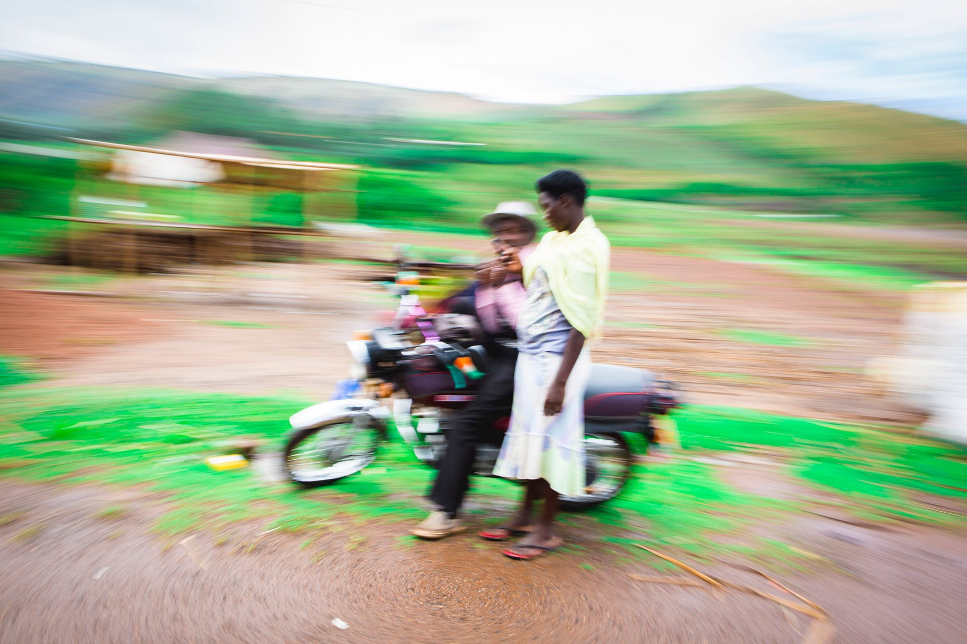 Fragments of a trip to the refugees