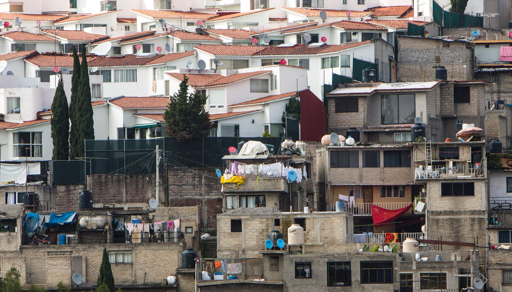 Unequal Scenes